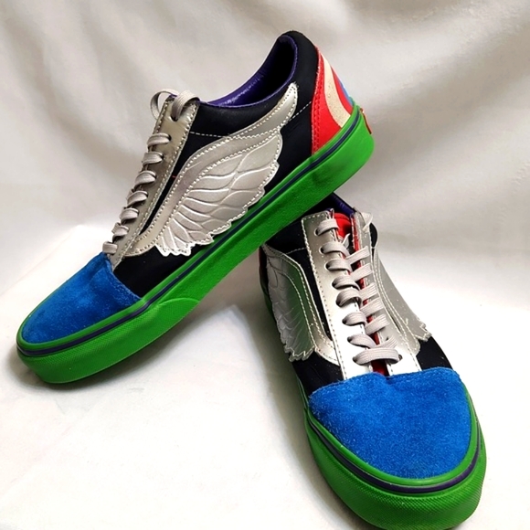 Vans Old Skool × Marvel Avengers Character sneakers (Uni m size 7, w size 8.5) - Picture 2 of 14